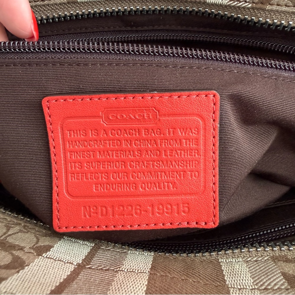 Coach New York legacy Signature Stripe Satchel in Brown and orange - Picture 5 of 7